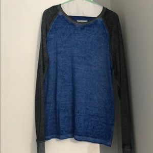 Super cozy long sleeve top in blue and grey